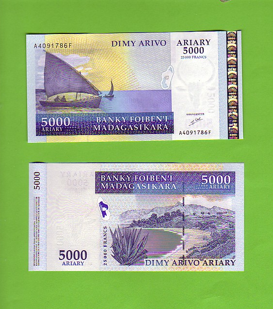 MADAGASCAR - 5000 Ariary/Fishing Boats
