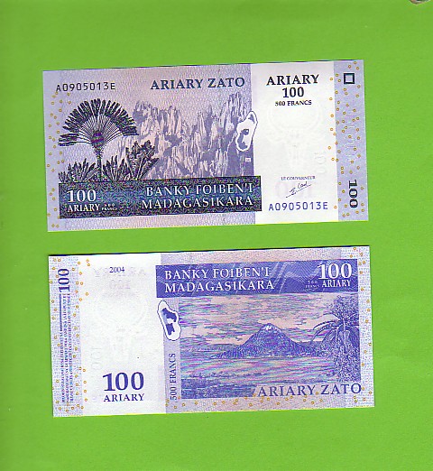 MADAGASCAR - 100 Ariary/Mountain/2004